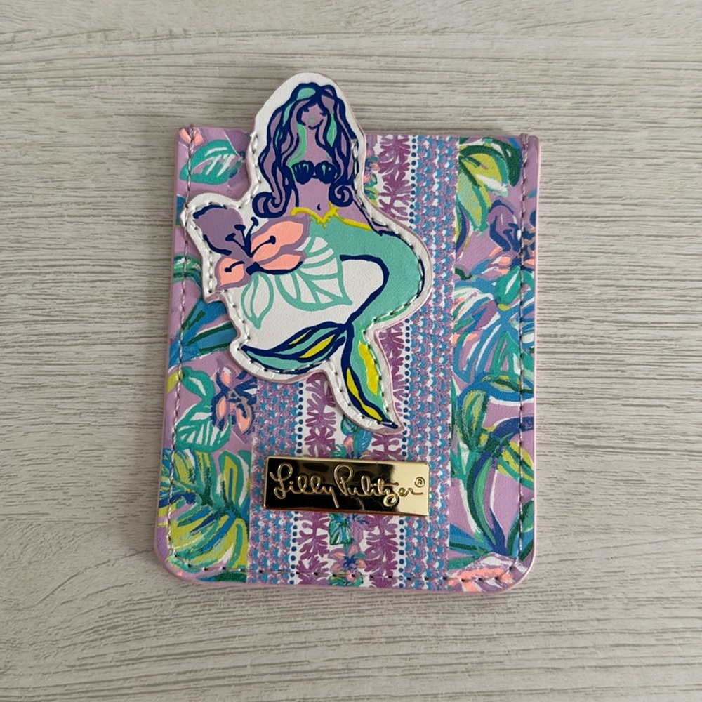 NWOT Lilly Pulitzer Mermaid in the Shade Tech Pocket